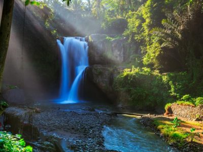 Tegenungan-Waterfall.jpeg